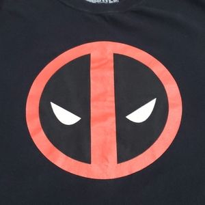 Marvel Deadpool logo tee